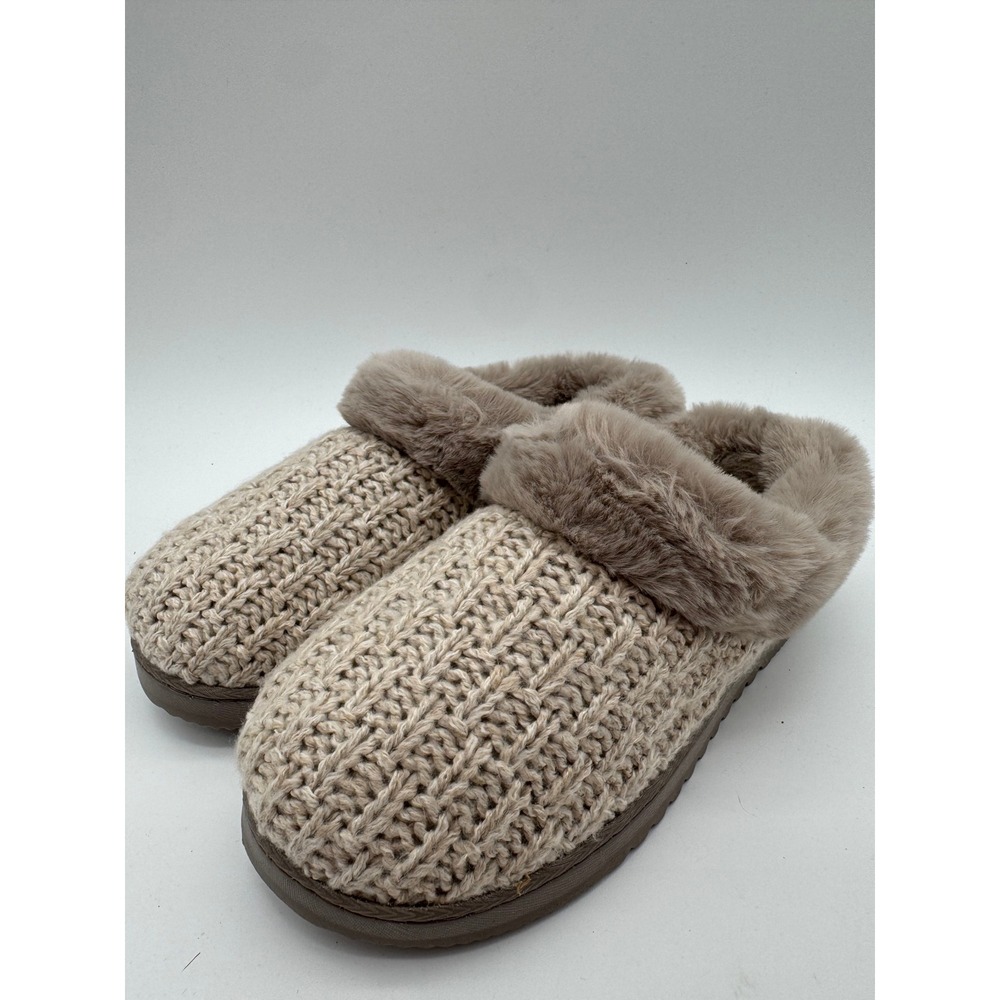 Dearfoams Women Slippers Size 7-8 Medium Oatmeal Knit Memory Foam Indoor Outdoor